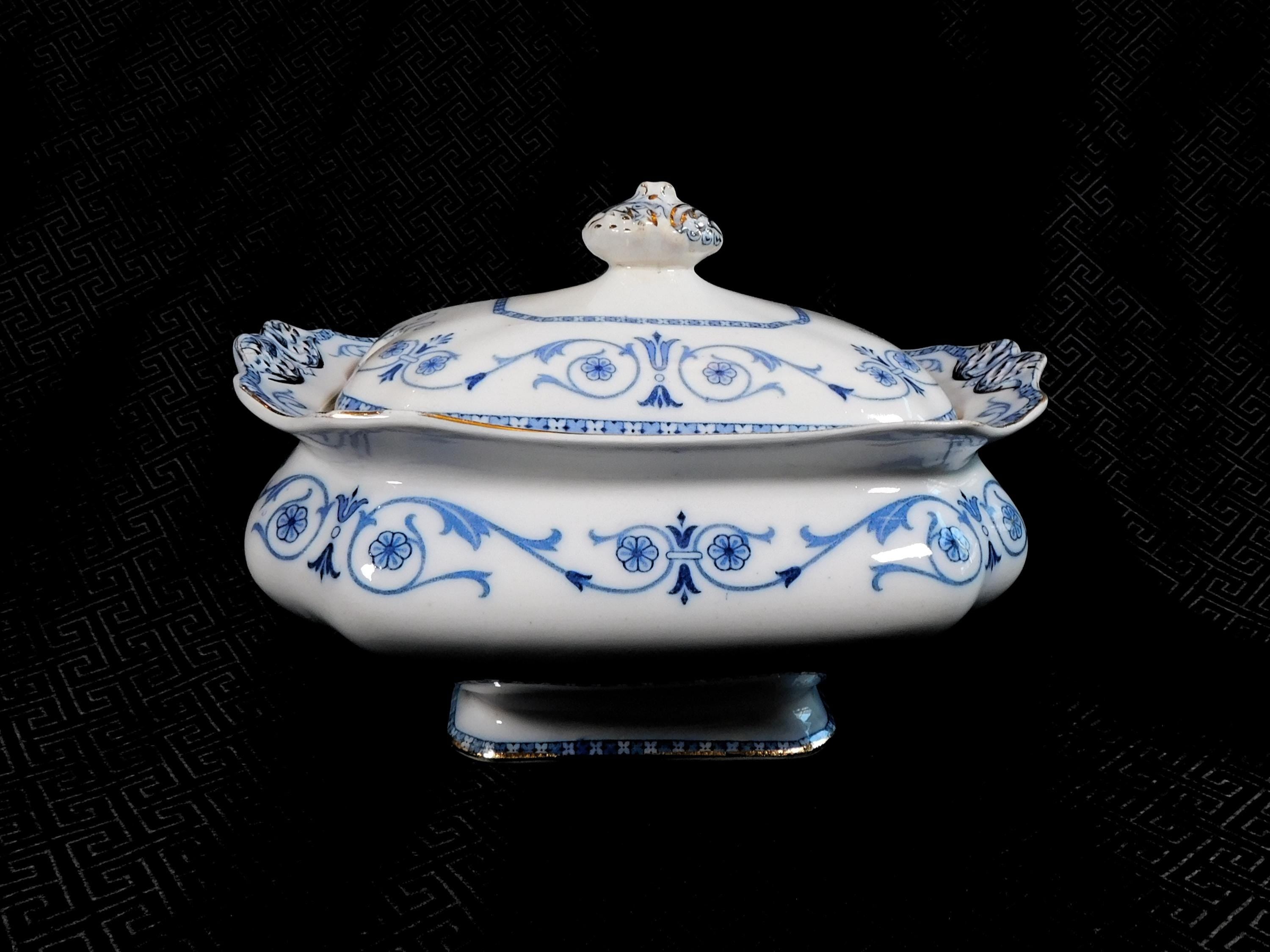 Burgess & Leigh Covered Medium Soup Tureen in Leighton # 23945