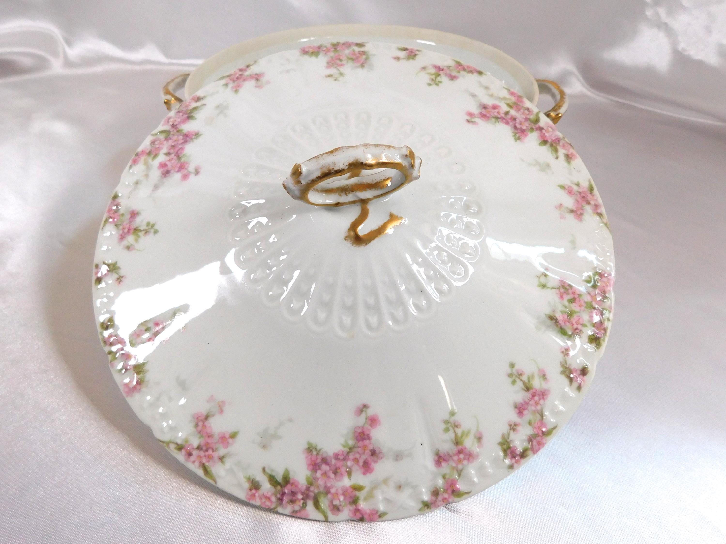 Charles Field Haviland GDA Covered Casserole Dish in Schleiger 1289 # 25018