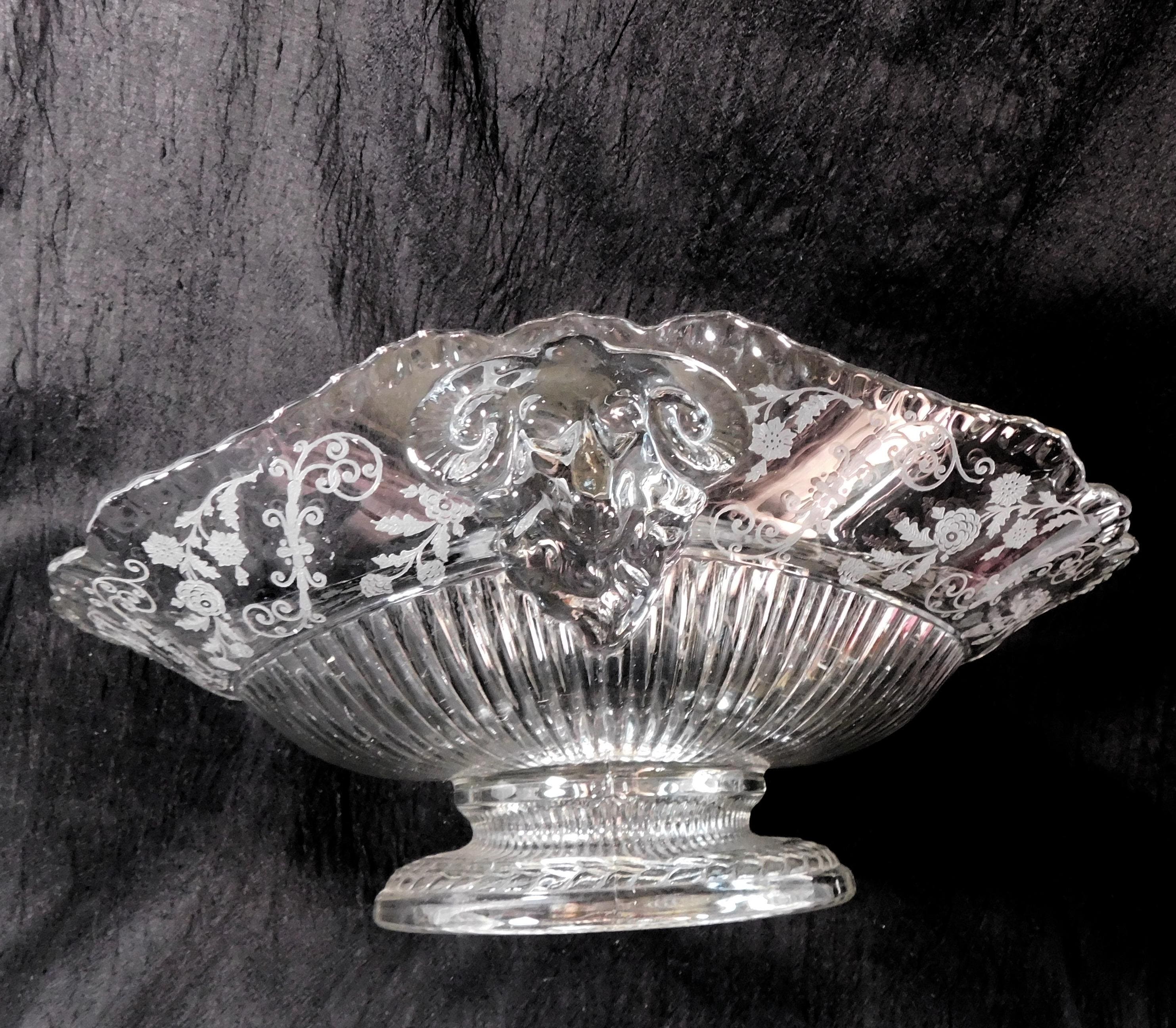 Cambridge Rams Head Serving Bowl with Etched Flowers # 26343