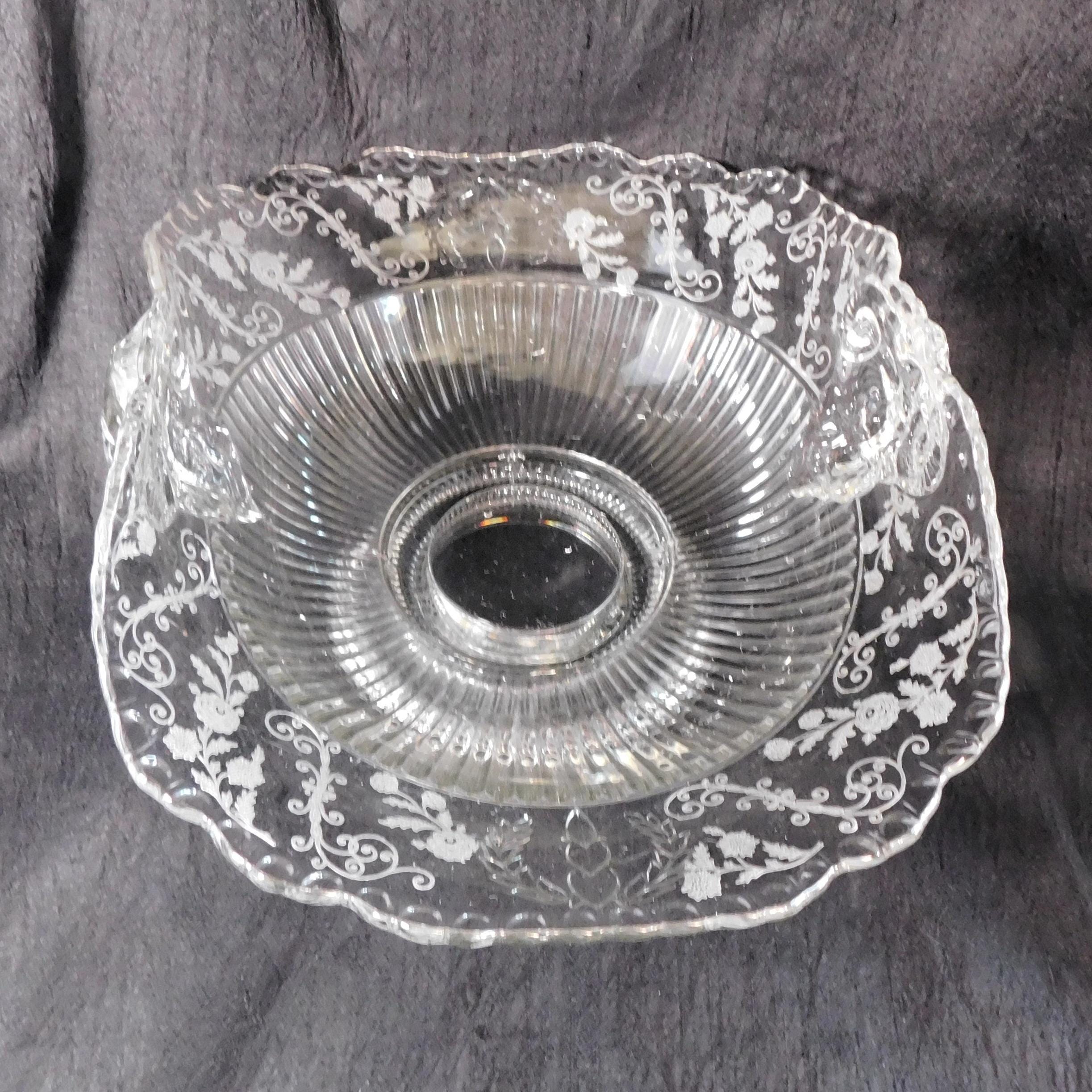 Cambridge Rams Head Serving Bowl with Etched Flowers # 26343