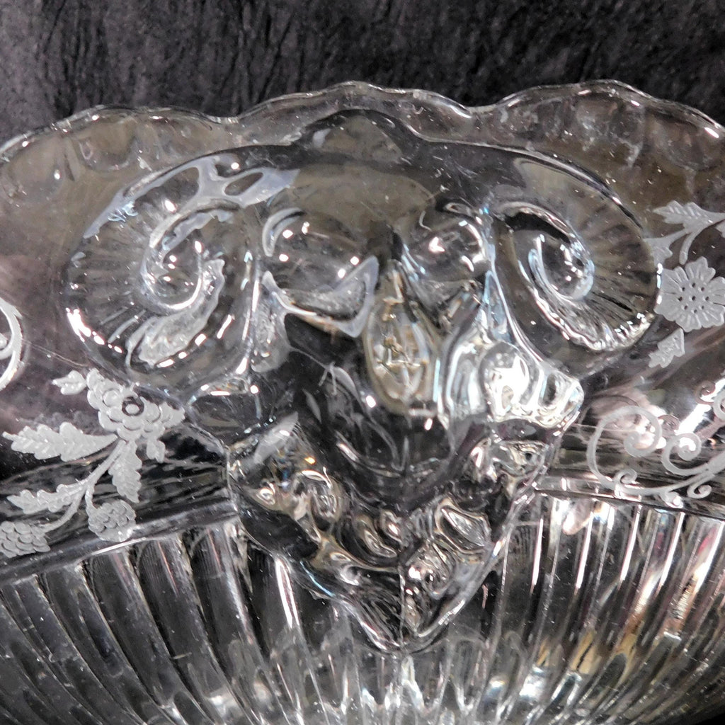 Cambridge Rams Head Serving Bowl with Etched Flowers # 26343