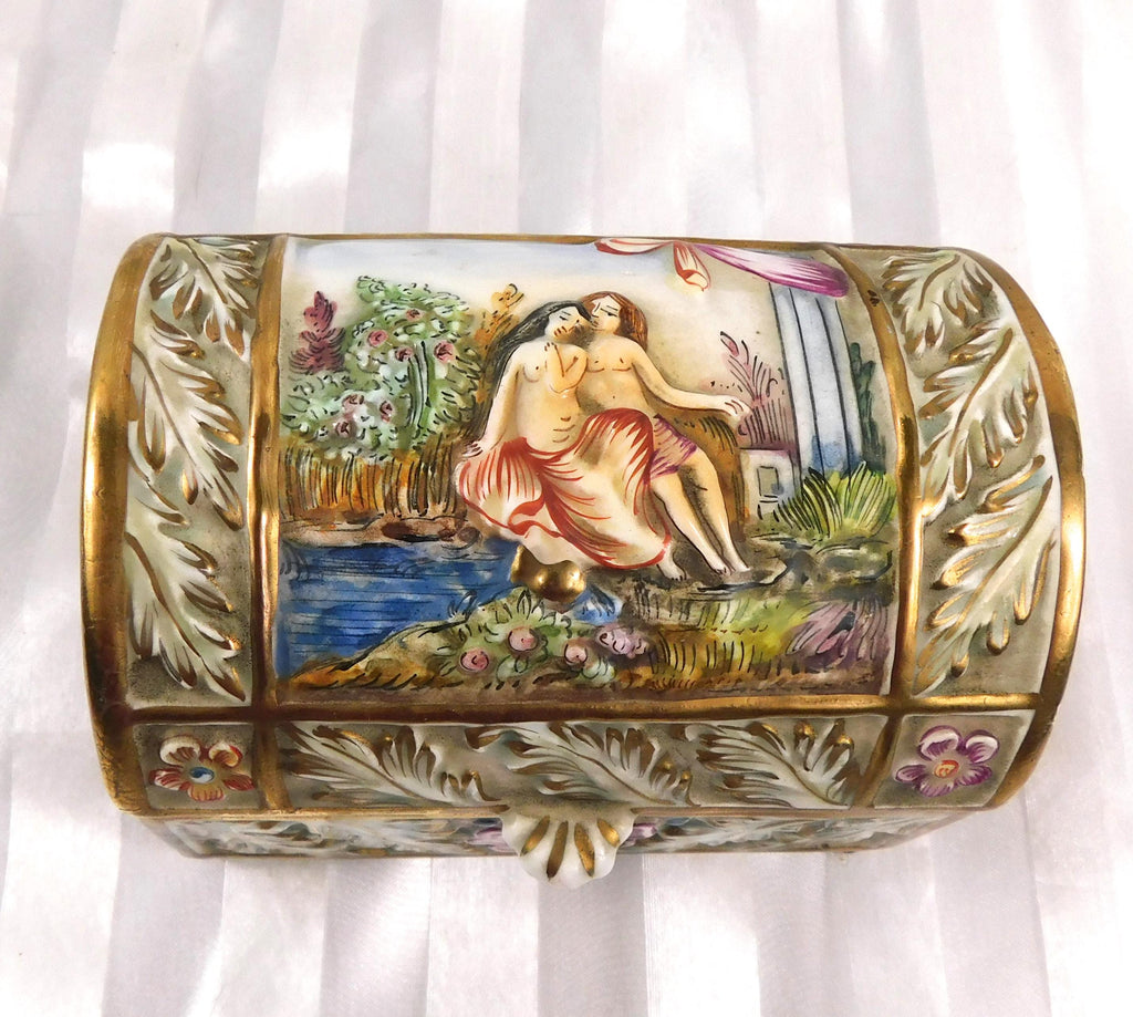 Capodiamonte Porcelain Storage Trinket Box # 27031