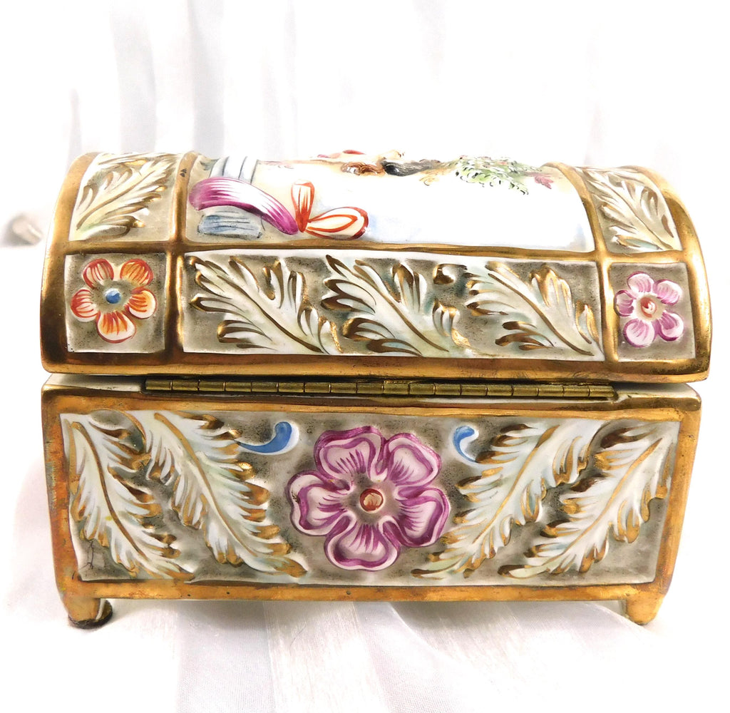 Capodiamonte Porcelain Storage Trinket Box # 27031