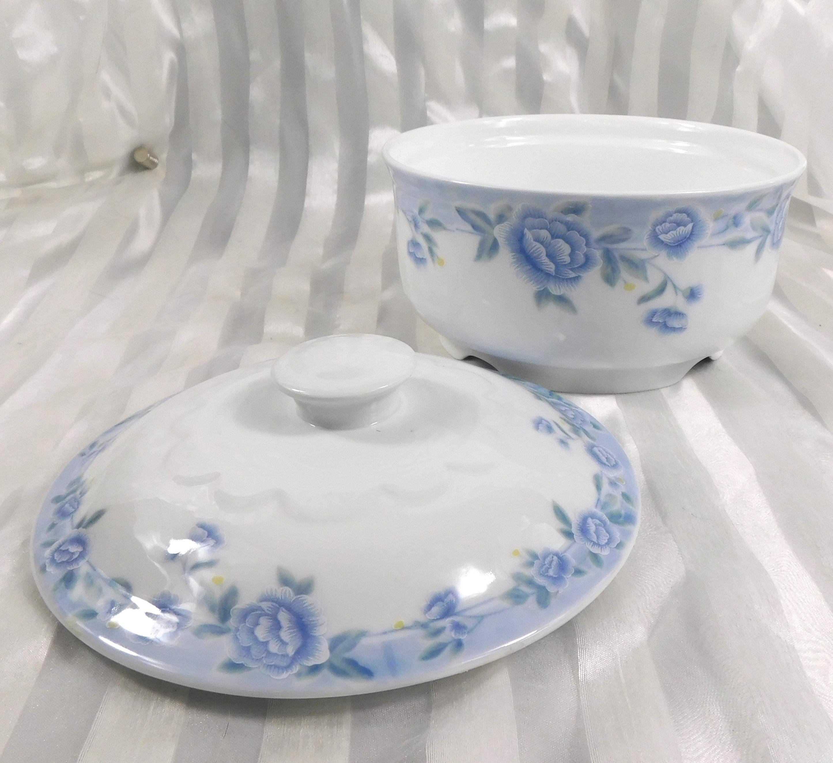 Chengs White Jade Covered Serving Bowl # 27024
