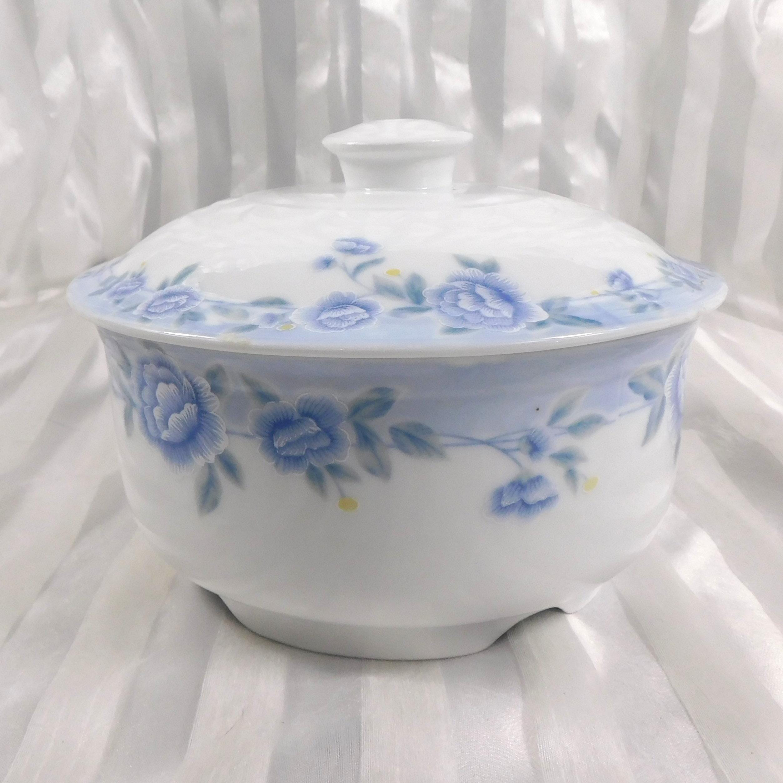 Chengs White Jade Covered Serving Bowl # 27024