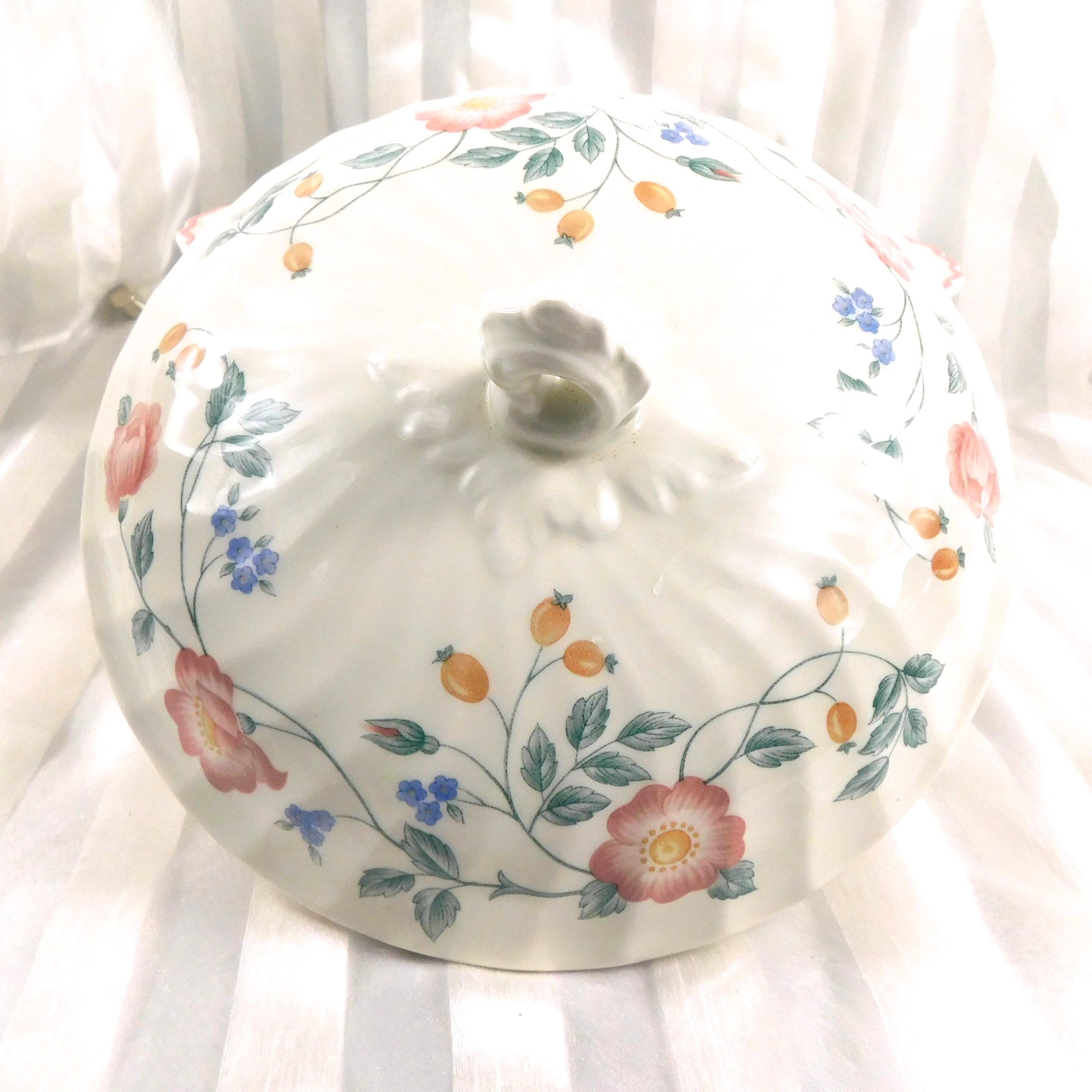 Churchill Round Covered Vegetable Serving Bowl in Briar Rose # 27126