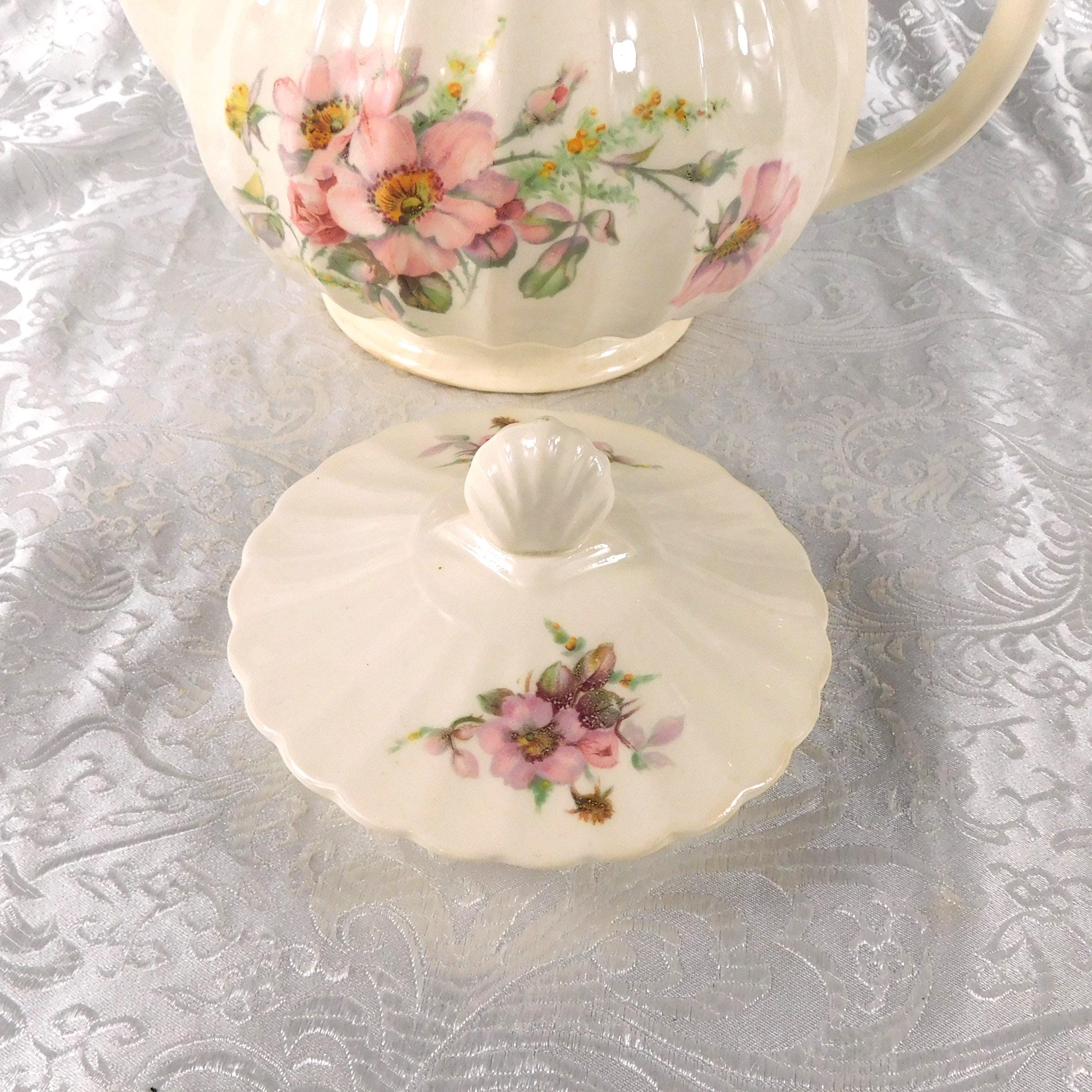 Cosmopolitan Ware Teapot in Wild Rose # 27260