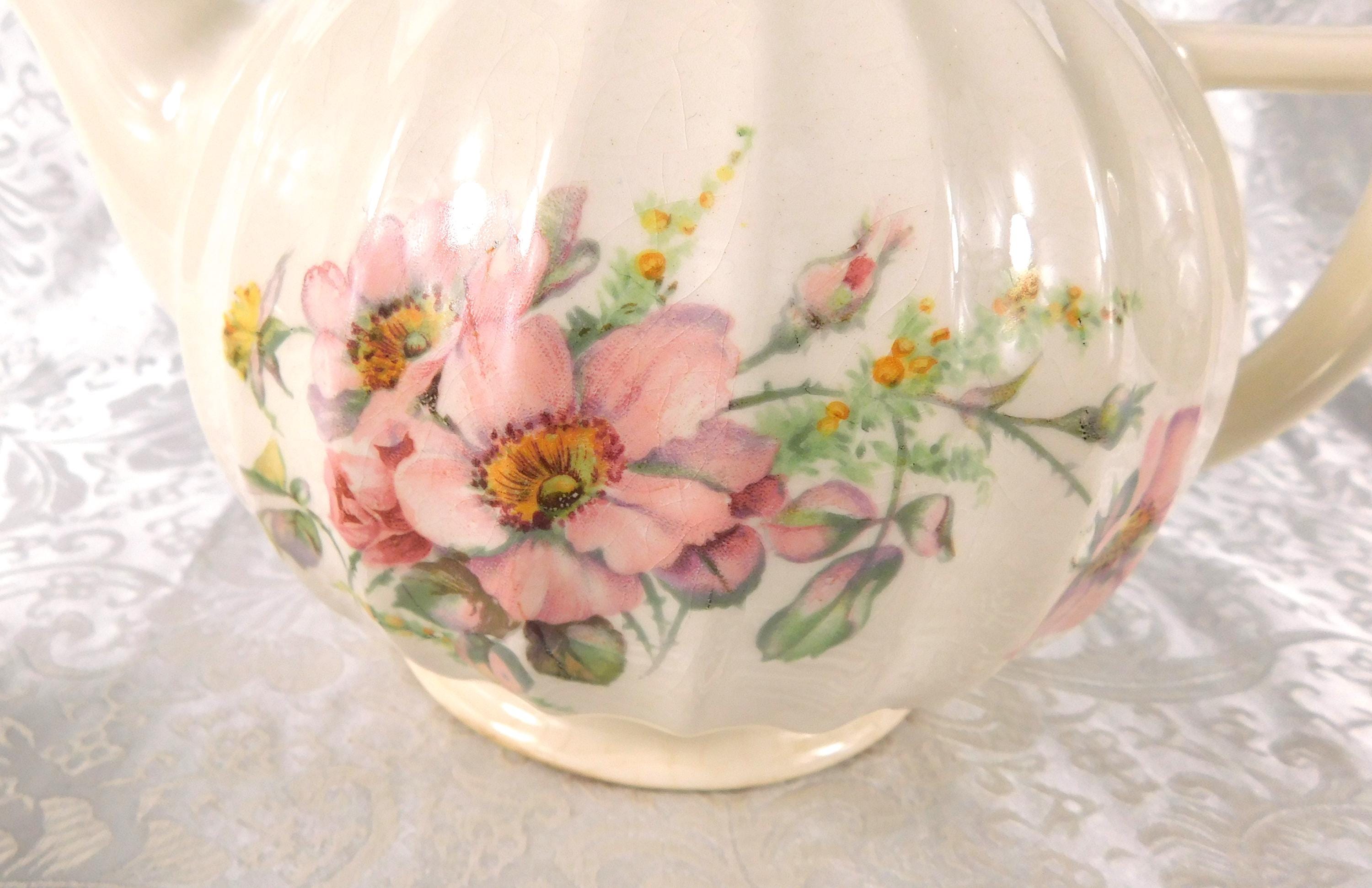 Cosmopolitan Ware Teapot in Wild Rose # 27260