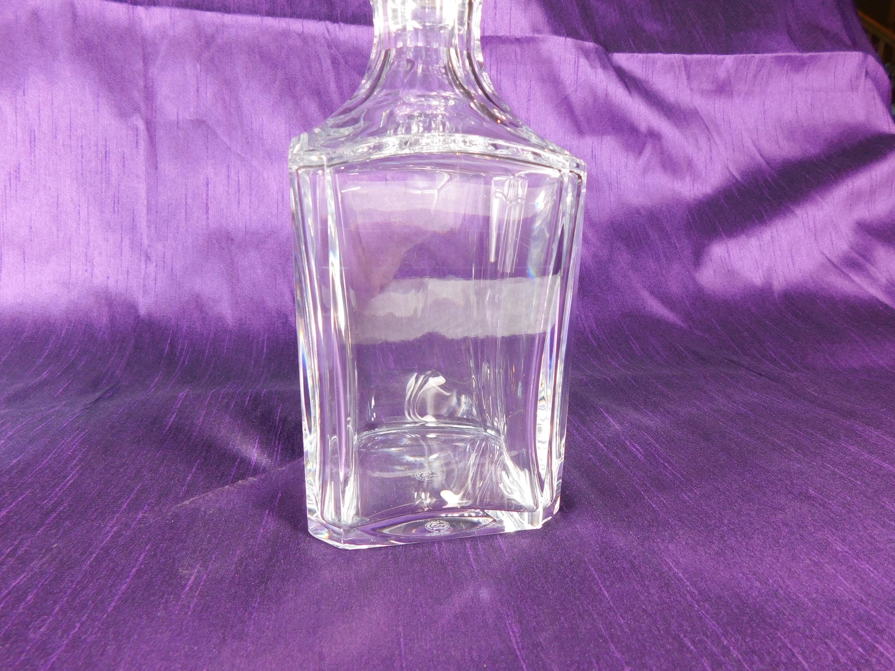 Baccarat Cut Crystal Bourbon Decanter in Perfection # 27525