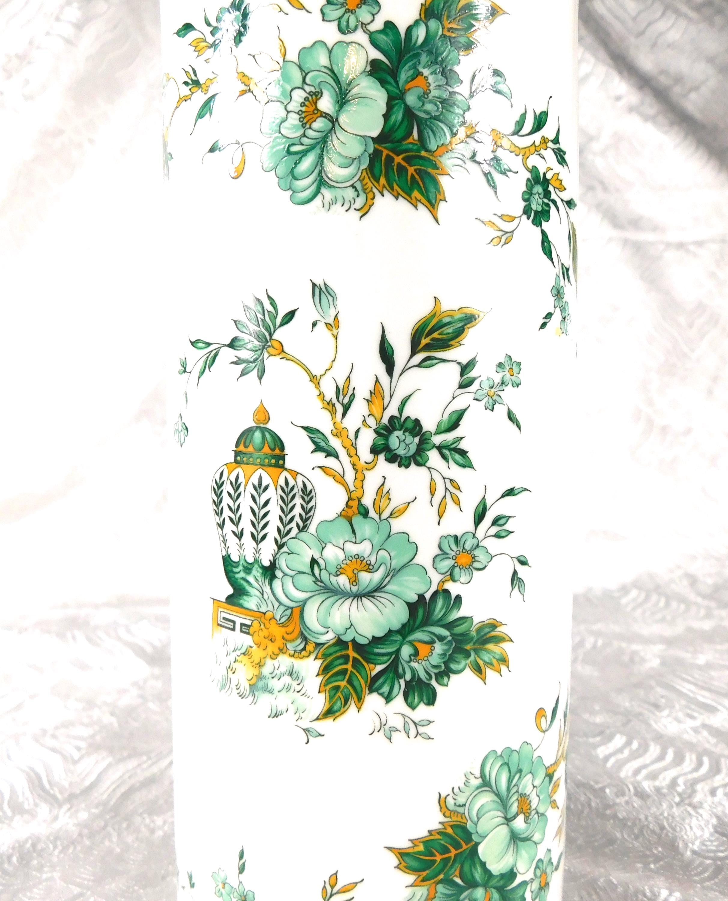 Crown Staffordshire White and Green Vase in Kowloon # 27489