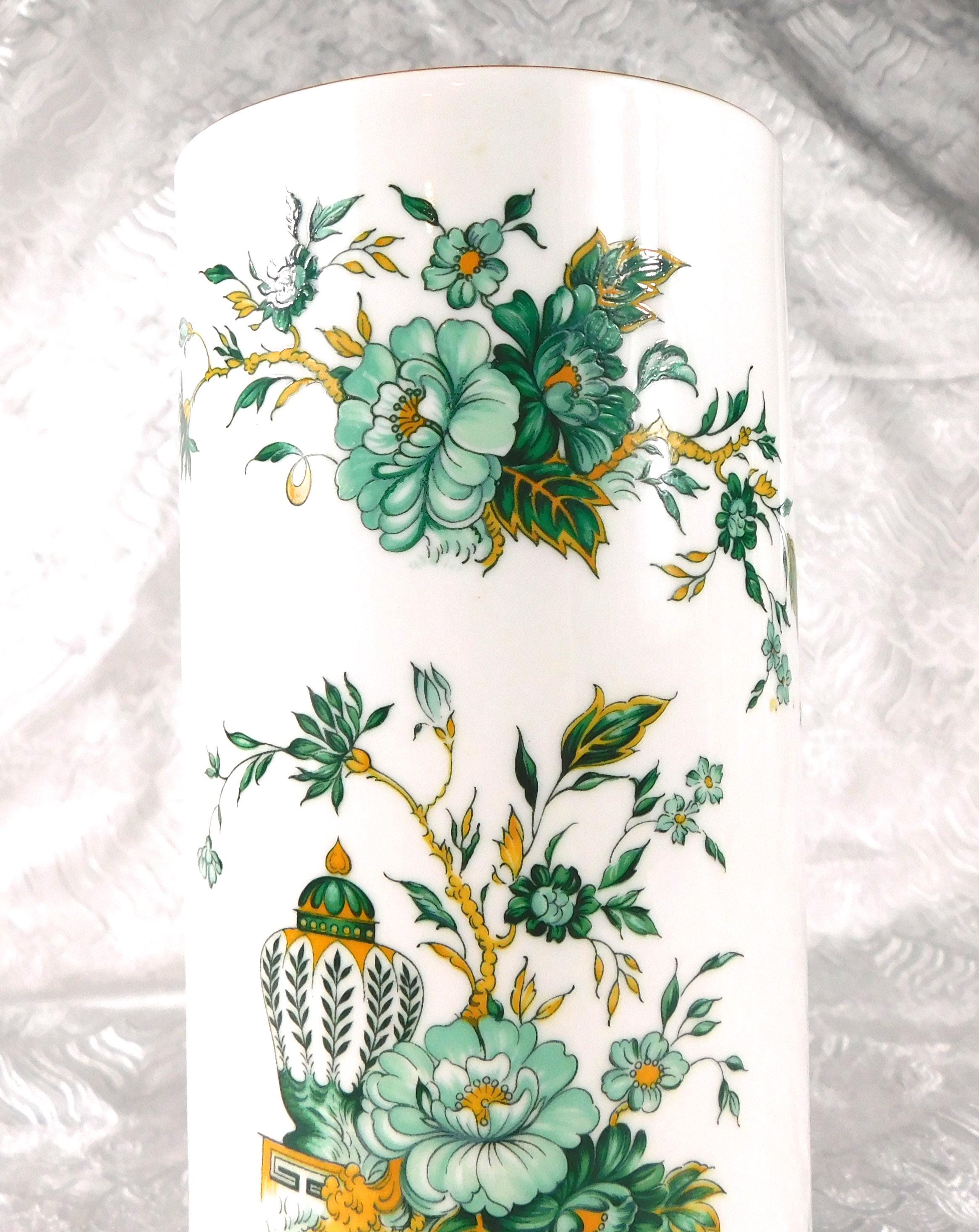Crown Staffordshire White and Green Vase in Kowloon # 27489