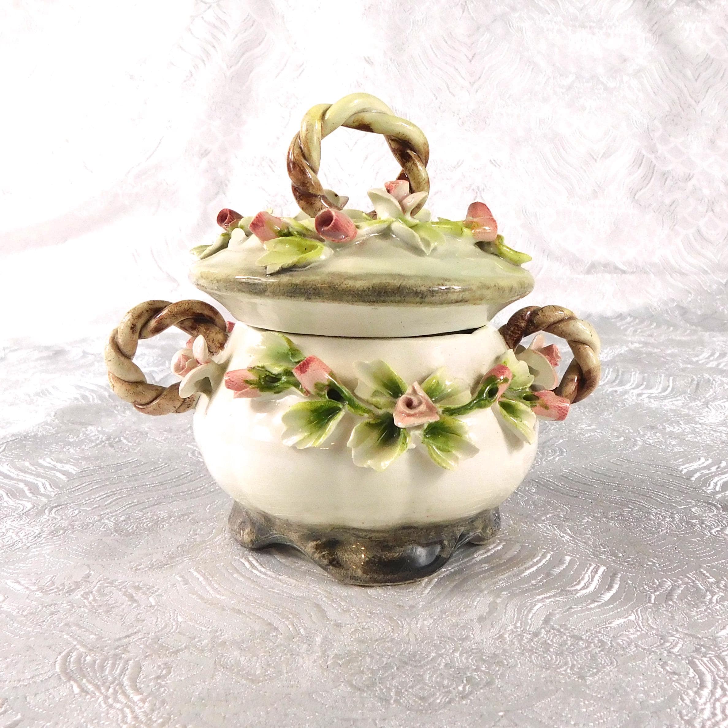Carl Thieme Small Covered Dish with Roses # 27423