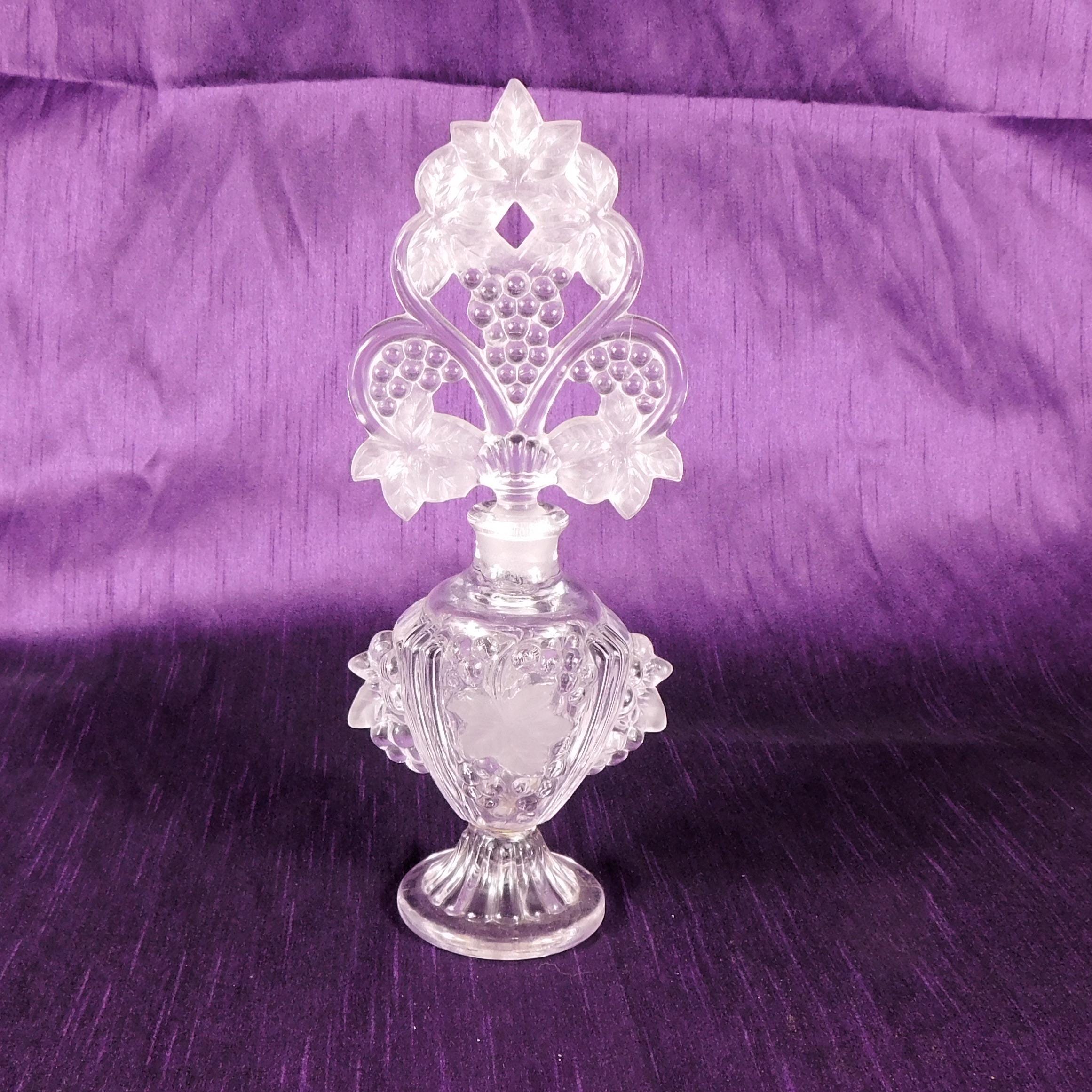 Clear Glass Footed Perfume Bottle with Open Stopper Design # 27513